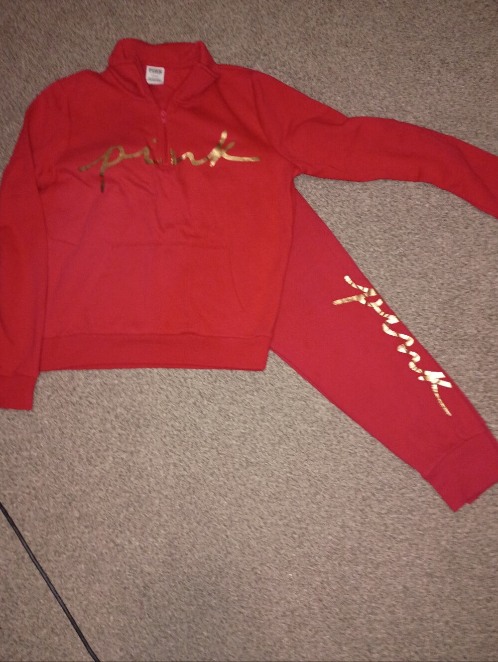 ❤️PINK❤️ Victoria's Secret Red Pullover Sweatshirt 🥰